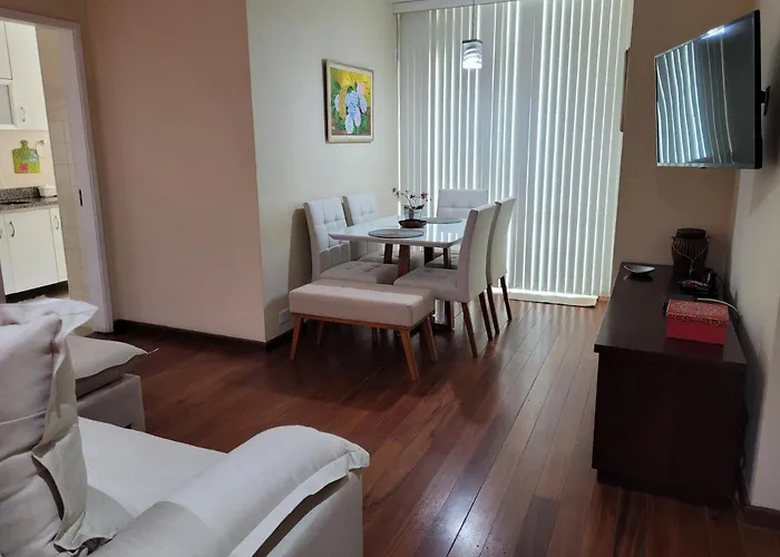 Apartamento beira-mar posto 5 Barra da Tijuca